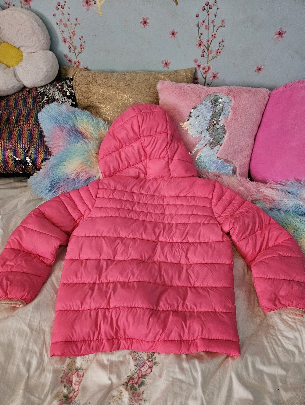 Urban Republic  Hot Pink Hooded Puffer Jacket - Picture 2 of 8